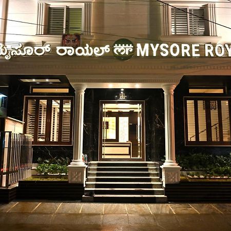 Mysore Royale Hotell Exteriör bild